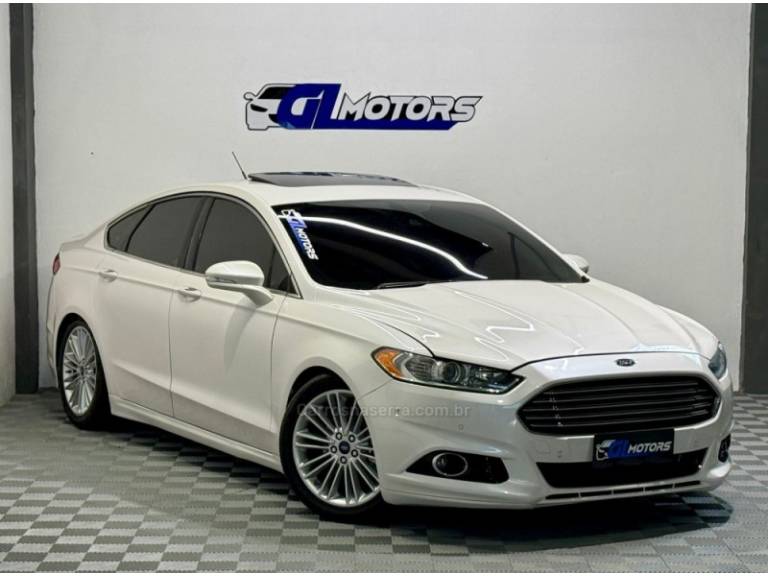 FORD - FUSION - 2014/2014 - Branca - R$ 81.900,00