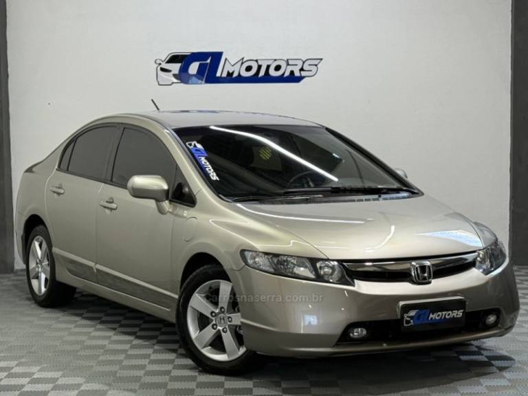 HONDA - CIVIC - 2008/2008 - Dourada - R$ 48.900,00