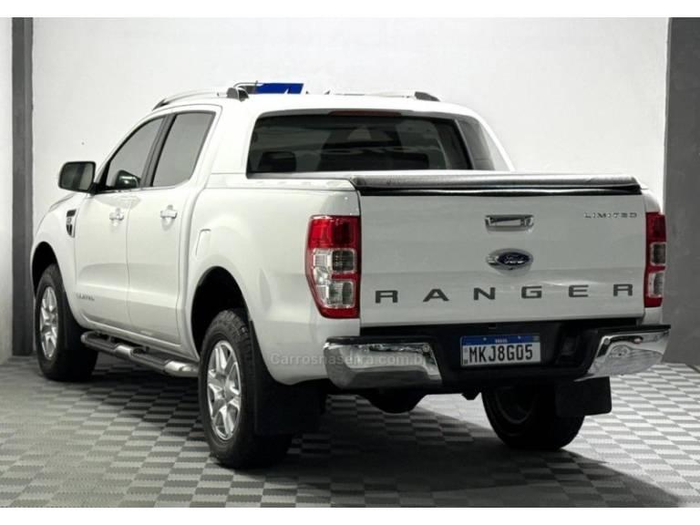 FORD - RANGER - 2014/2014 - Branca - R$ 96.900,00