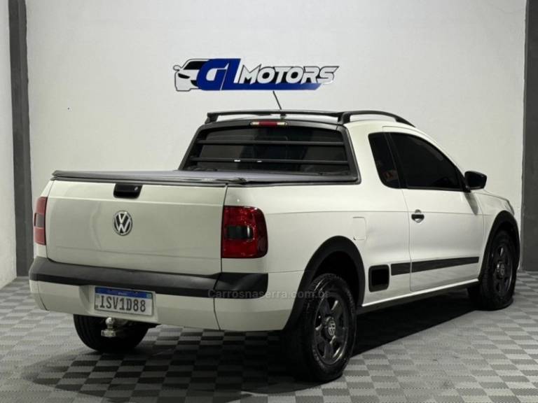 VOLKSWAGEN - SAVEIRO - 2012/2012 - Branca - R$ 46.900,00