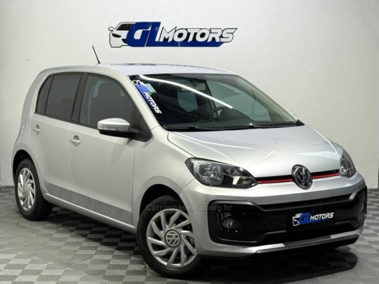 VOLKSWAGEN - UP - 2020/2020 - Prata - R$ 65.900,00