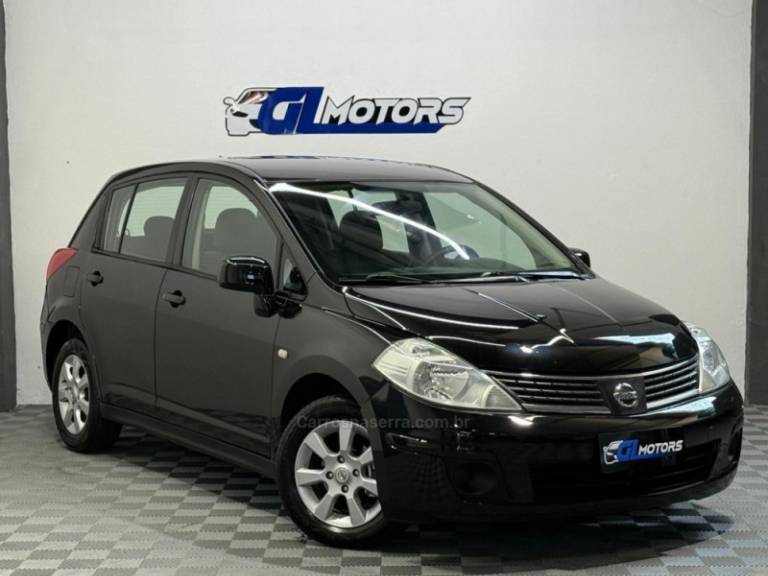 NISSAN - TIIDA - 2008/2008 - Preta - R$ 27.900,00