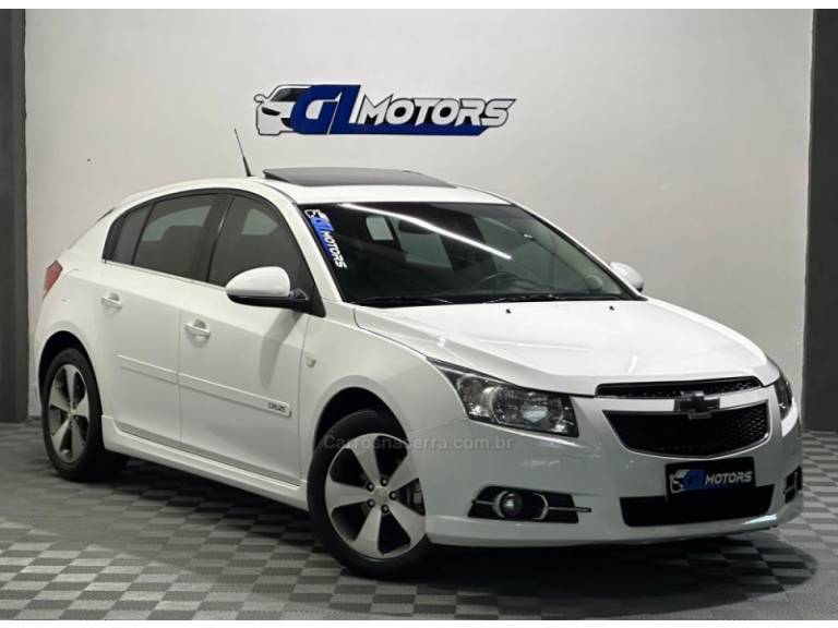 CHEVROLET - CRUZE - 2013/2013 - Branca - R$ 69.900,00