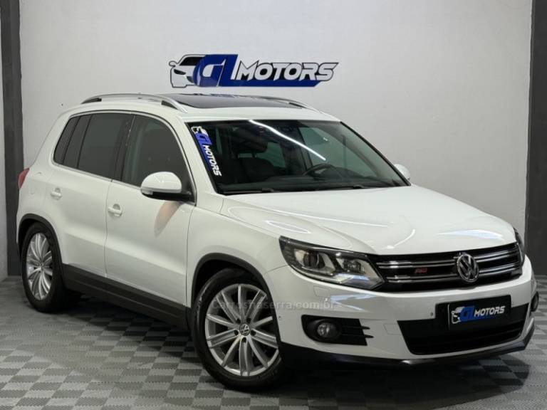 VOLKSWAGEN - TIGUAN - 2014/2014 - Branca - R$ 73.900,00