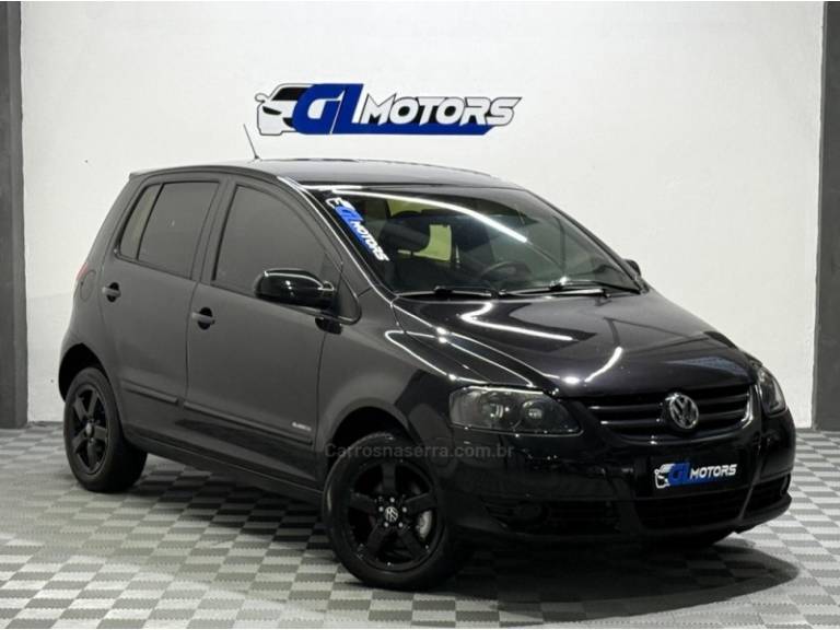 VOLKSWAGEN - FOX - 2010/2010 - Preta - R$ 29.900,00